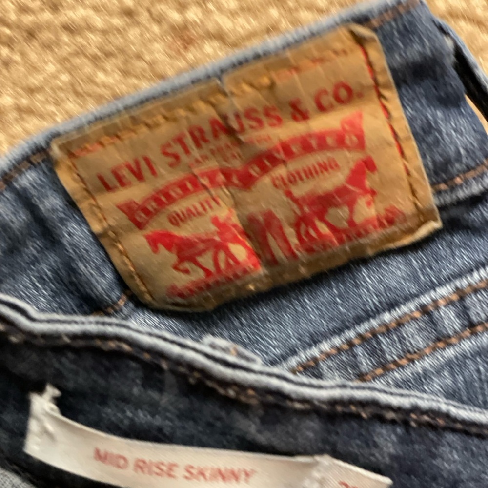 Jeans - Picture 2 of 2
